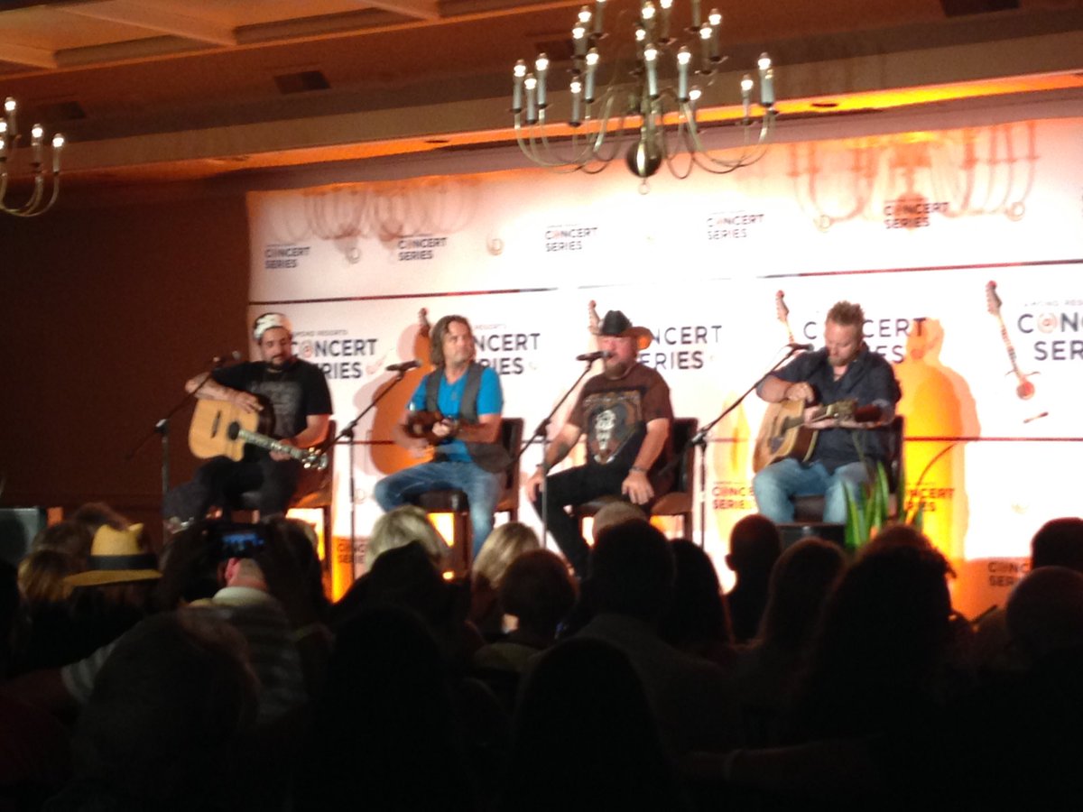 EMJohnson24's tweet photo. @coltford Crushing it in Sedona!! #DRISings #EOL #DRI @DemutisG https://t.co/rI9cE89fOu