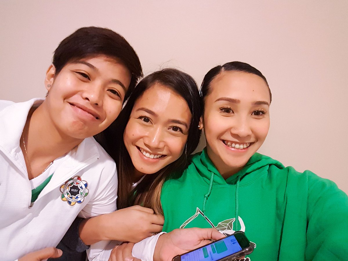 GOHINGMELISSA's tweet photo. @botr2017 DLSU DUGOUT 3/3
#REBISCOxBOTR https://t.co/Wapj55QFTk