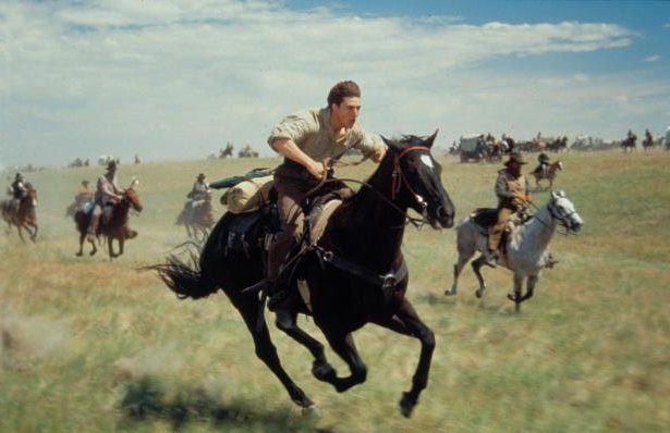 "이 땅은 내 것이다. 이건 나의 숙명이다." #탐크루즈 #니콜키드먼 #론하워드 <파 앤드 어웨이> / ebs movie http://naver.me/x3oAeARxTranslate post