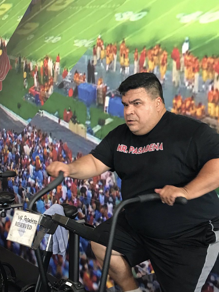 Mr_Pasadena's tweet photo. EAT HARD! WORKOUT @basecamppdena EVEN HARDER! May not be pretty, but training never is! #Inoutdone TODAY- Cray Leg workout https://t.co/6XXRRKFsKu