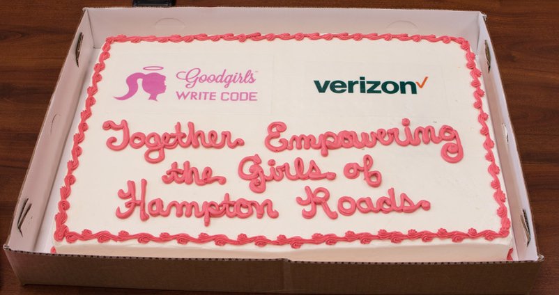 GGWriteCode's tweet photo. Thank you @VZFoundation for the grant awarded to @GGWriteCode and Mayor Sessoms for presenting the check. Closing the gender gap in tech! https://t.co/b0e7Sun8aJ