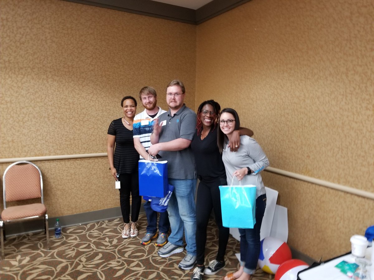 Attaccesryaccelrator tweet media