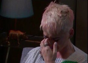boludaporlauren's tweet photo. acompañenme a ver esta triste historia https://t.co/HP7ZQS8wWN