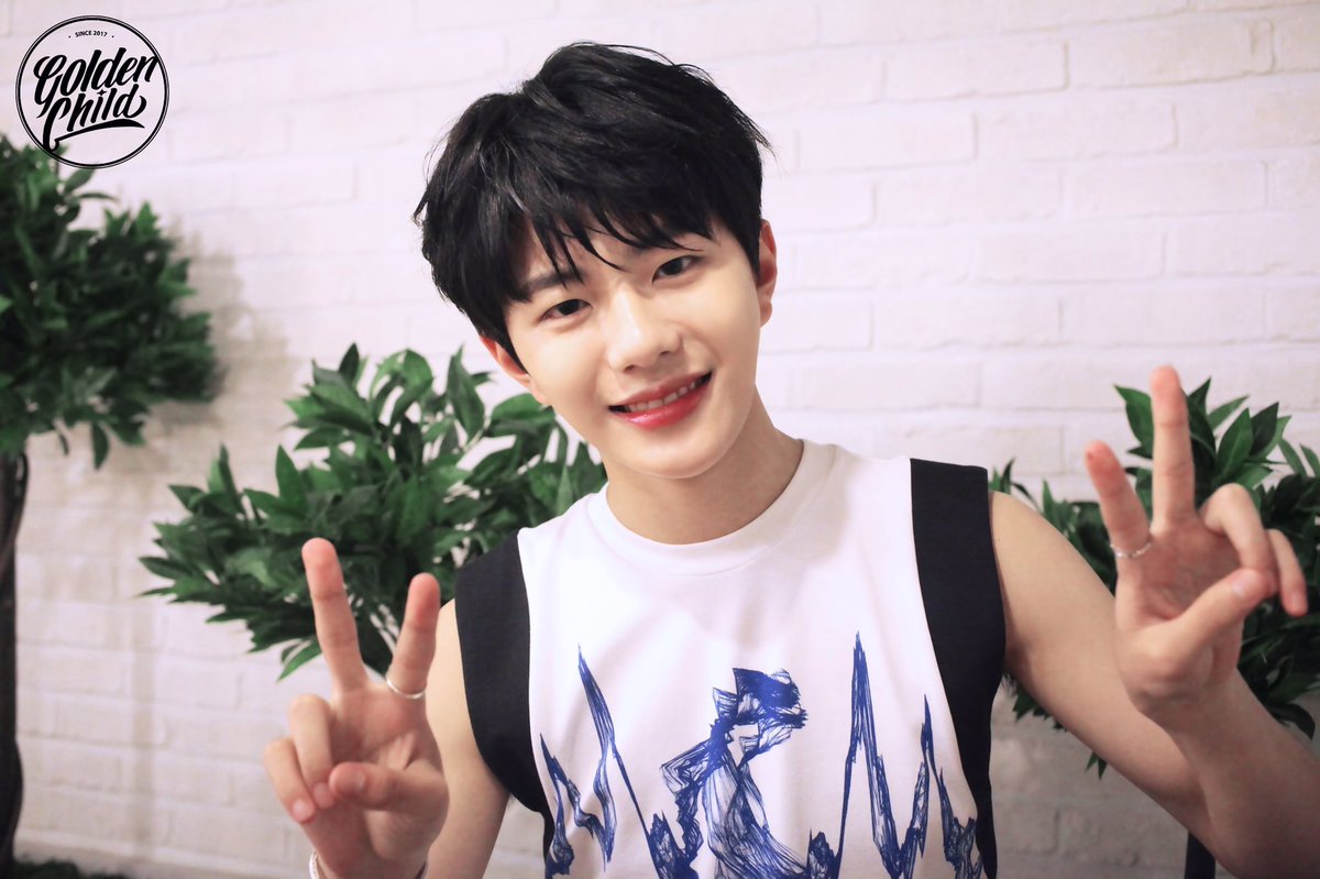 choibomin_com's tweet photo. 우리 뽐뽐이 덕분에 매 주가 행복했어. 너무 고맙구 우리 곧 보자! 사랑해💙

#골든차일드 #Golden_Child #최보민 #보민

🔗 https://t.co/f2S3jikSv0 https://t.co/OBhOjXBUaJ