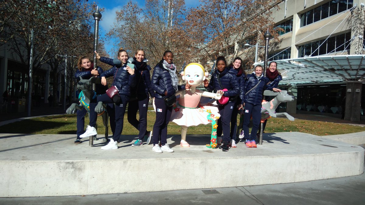 edfvbfeminin's tweet photo. Après 45h de voyage, on y est enfin! Prêtes pour le Final 4! #worldgrandprix #vivreenbleues #TeamPuissance @FFvolley @FIVBGrandPrix https://t.co/k6xiTEZjjd