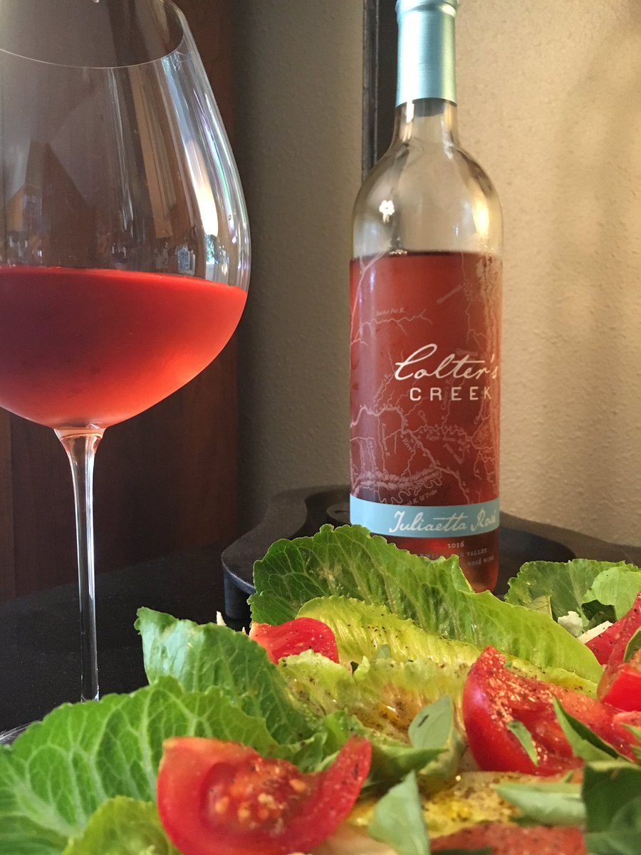 Happy #WineWednesday #roseallday #lewisclarkwine #idahowine #wawine