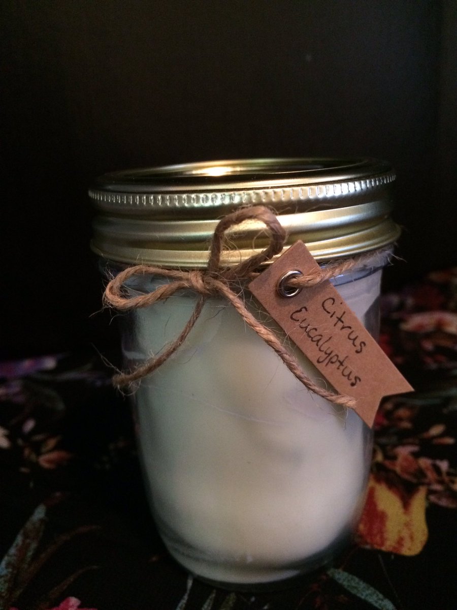calliescandles's tweet photo. Citrus eucalyptus soy candle

Very refreshing scent 

$8 for an 8 oz
$16 for a 16 oz

#candle #soycandle #handpoured https://t.co/8g8PDgvWdr