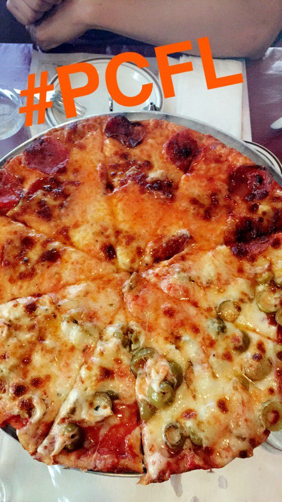 OmgPizzaClub's tweet photo. #PizzaClubForLife #PCFL https://t.co/K4Z0pVHWxB