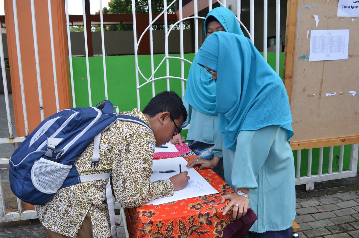 Selamat datang di Darul Abidin
Selamat berbahagia di sekolah❤️