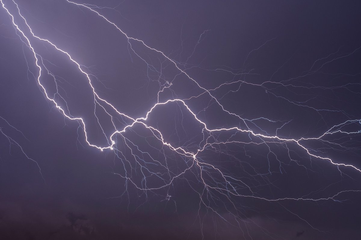 BBCSussex's tweet photo. Send us your pictures of last night's lightning. 
Here's just a sample of what we've been sent so far from around Sussex https://t.co/3G2idBJHw2