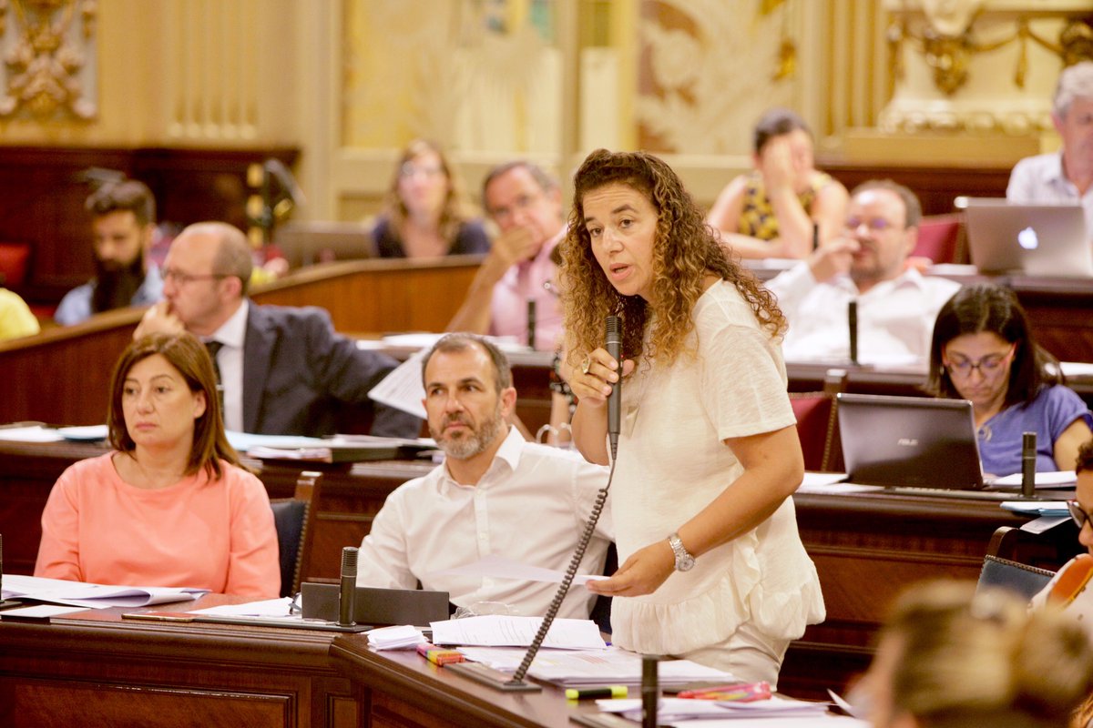 El #ParlamentIB aprova Llei que permetrà herències intestades siguin a favor de consells insulars i ajuntaments
➥Insularisme i municipalisme