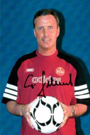 exclubberer's tweet photo. Günter #Sebert trainierte den #FCN von Dez. 1994 bis Juni 1995 in 17 Zweitligaspielen (4-7-6) und holte dabei 1,12 Pkt./Spiel. #DerClub https://t.co/AlbksXH8zv