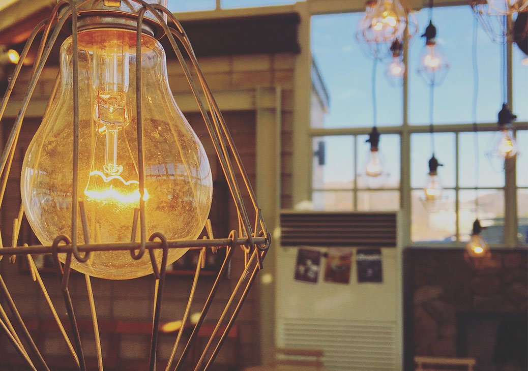 cidm_'s tweet photo. Check out our #blog post with quick tips on how to improve #restaurant #lighting 💡https://t.co/3jRhNVOZoO #interior #advice #marketing https://t.co/M5sBq6G6yM