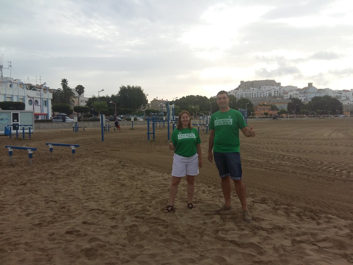 faryseo82's tweet photo. La oficina de @_peniscola de @BenicarloCaixa tambien se une a #SumateAlVerde @CajaRural_RGA https://t.co/iVKymNj6SZ