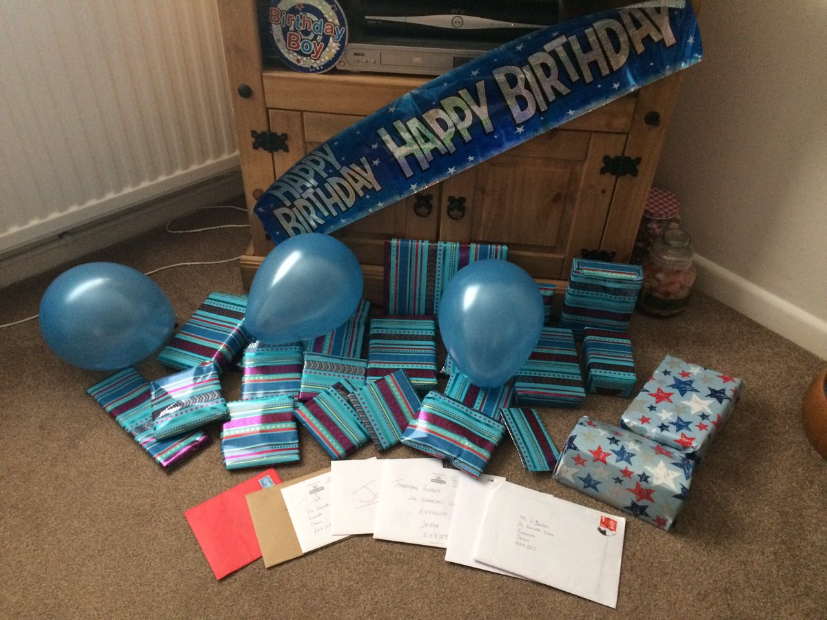 BurdenClaire's tweet photo. Happy birthday to my wonderful husband @jonoburden https://t.co/jfVrwG7185
