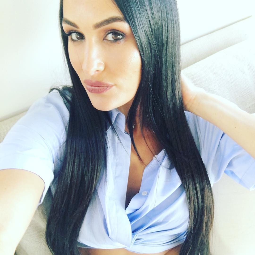 AbidingImpetus's tweet photo. Whenever a honeybglam takes place, a selfie becomes a must. 🙌 https://t.co/KVdRKwMEmM