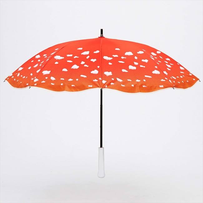 TourankApp's tweet photo. YOU+MORE starts to sell cute mushroom umbrella, a perfect thing for Japan in the rainy season. #Japan #travel #umbrella #mushroom #rainyday https://t.co/ezC3Yf2oro