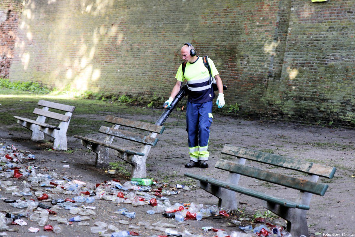 Vandaag weer vroeg uit de veren om het centrum van <a href="/gem_Nijmegen/">Gemeente Nijmegen</a> schoon te maken na een avond @vierdaagsefeest. Nog even en 't is weer fris