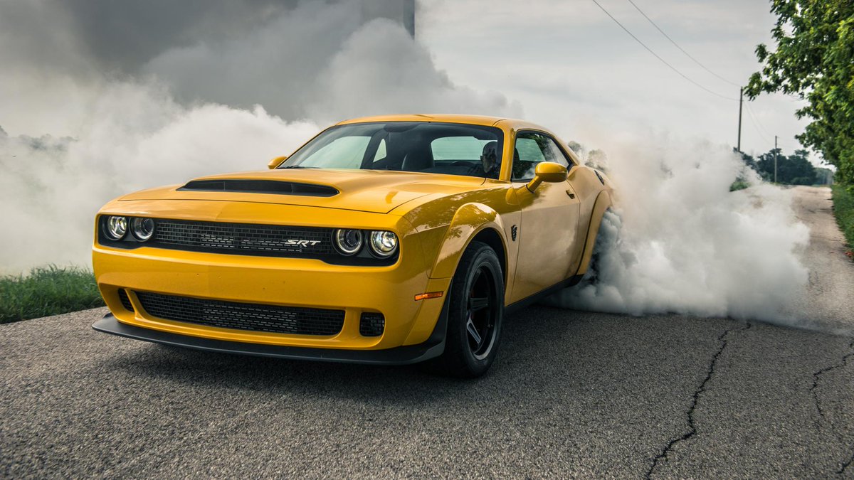 BBC_TopGear's tweet photo. The world’s fastest accelerating production car tested

Dodge Challenger SRT Demon review: 840bhp muscle car driven https://t.co/ToTqYqglak https://t.co/mrr4KafJDB