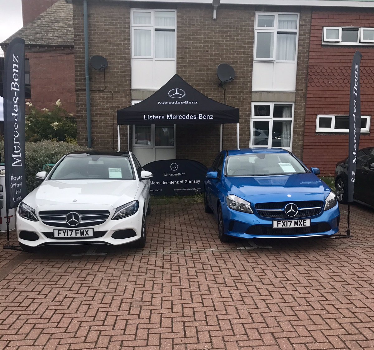 florasparlingMB's tweet photo. @ListersMercedes are at @NHSNLaG ride and drive today with Knowles Associates. Come along and see us. https://t.co/spRl9cXCVl