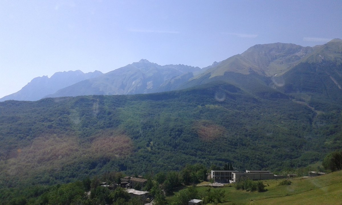 fed_mento's tweet photo. Verso #Ascoli per la #summeris @TorvergataGCS @MasterMEMIS @HUMANFdn @corvogigi @Fondazione_AP @bottega3settore https://t.co/2Zv6Sz9E9V
