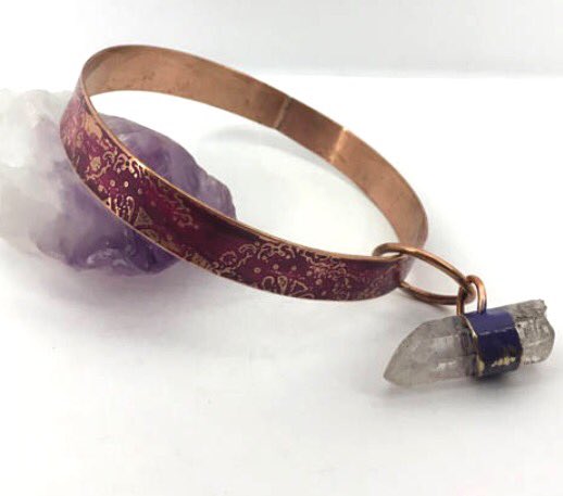 Melanie260198's tweet photo. Good morning have a nice day. Please check out https://t.co/Ww0gQKpGBi #handmadejewellery #vintagejewellery #prettygifts #copperbangles https://t.co/V5h4kZwmrN