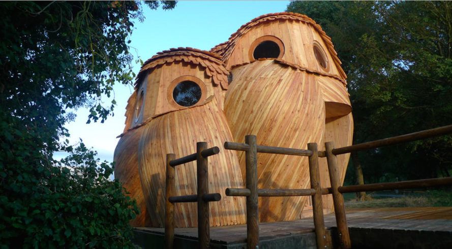 EcoCraigJones's tweet photo. Adorable owl cabins let you camp inside for free and off the grid in France https://t.co/OSg9jjYj1v https://t.co/imAem40jqI