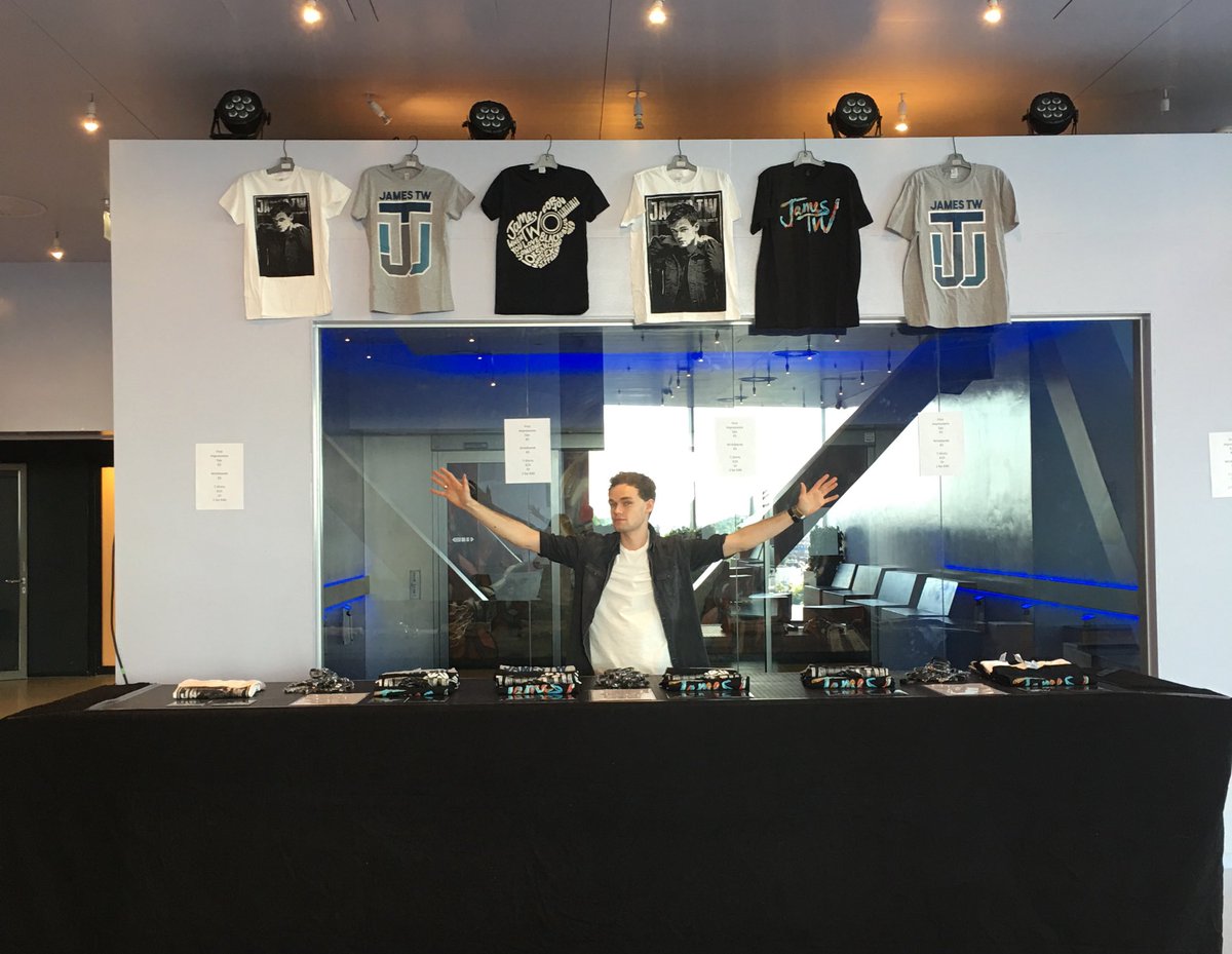 JamesTWinfo's tweet photo. For tonight's show in Groningen - merchandise is available - cash only. https://t.co/O9Mb9bzDcM