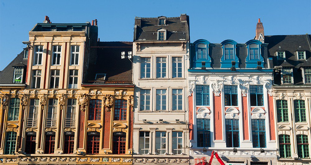 _MarketsNews_'s tweet photo. Placements : pourquoi les Français aiment l’immobilier https://t.co/STdIw8WiUc #immobilier #investissement https://t.co/YJbM5QNSzf