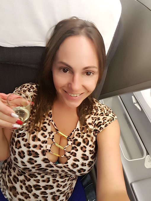 On the way home! https://t.co/l5Wr3taaPE<a href="/tag/breederscup"class="tags"><span>#breederscup</span></a>