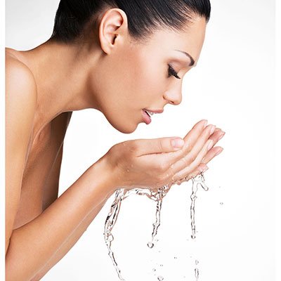 cosm_beautyderm's tweet photo. Nueva entrada en el blog!! #Piel grasa: y como evitarla #Beauty #derm #FelizMiercoles https://t.co/zDgdxhGzRd https://t.co/OVgZvObyB1