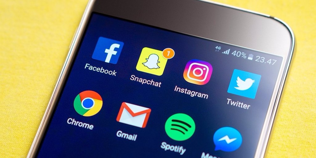 UK Safer Internet Centre tweet media