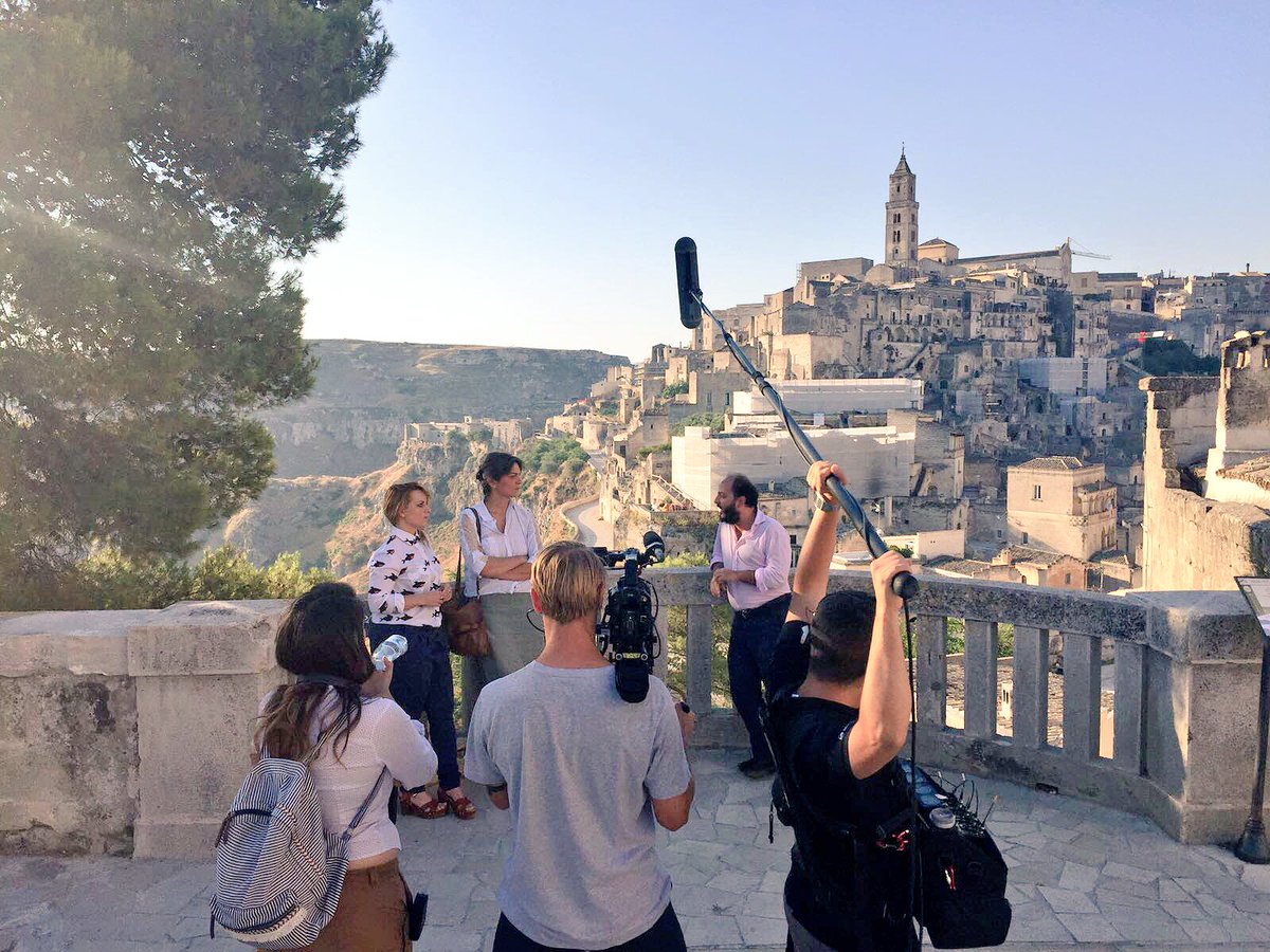 cfarastudio's tweet photo. Motore... azione! 🎥 #AoS in giro per Matera per un fantastico progetto... Follow @archofshame https://t.co/02lXoQHQcY