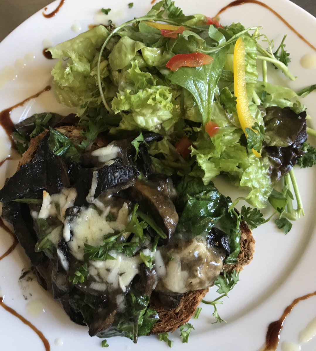Mushroom &amp; 3 cheese rarebit with rocket &amp; spinach salad#fresh#local#summerlunch
