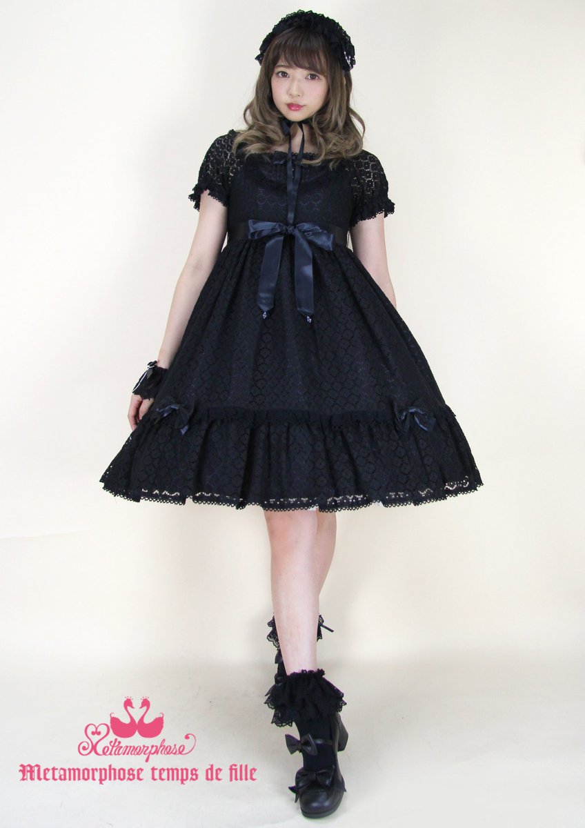 メタモルフォーゼラフォーレ原宿店 בטוויטר Bloomレースワンピース 黒 26 784 税込 新作のコットンレースのワンピース で白 黒コーデ 涼しげな夏のお嬢様になれちゃいます シンプルなワンピースなので大きめのネックレスもぴったりですよ