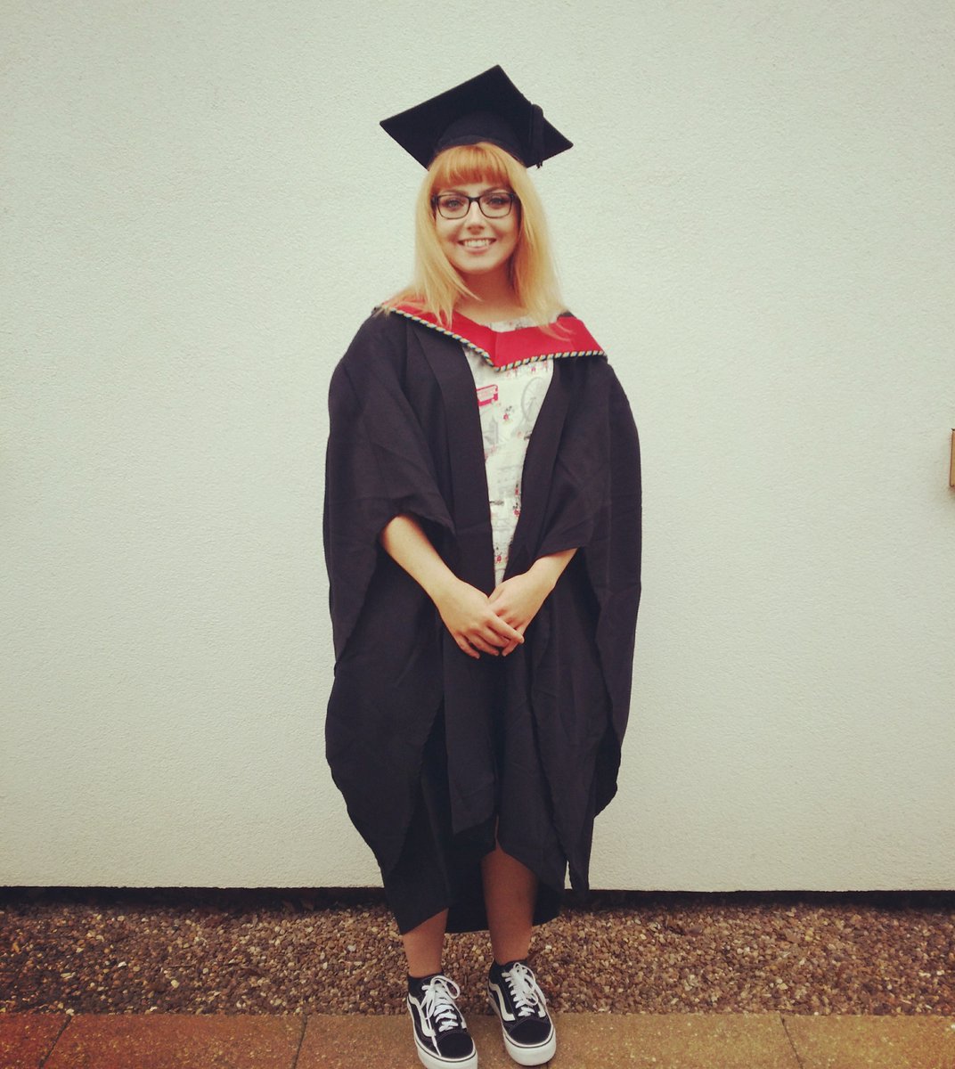 Graduation time @BGULincoln #BGUGrad2017 Congratulations <a href="/pasteldelaluna/">🌙 Heaᵺer</a>