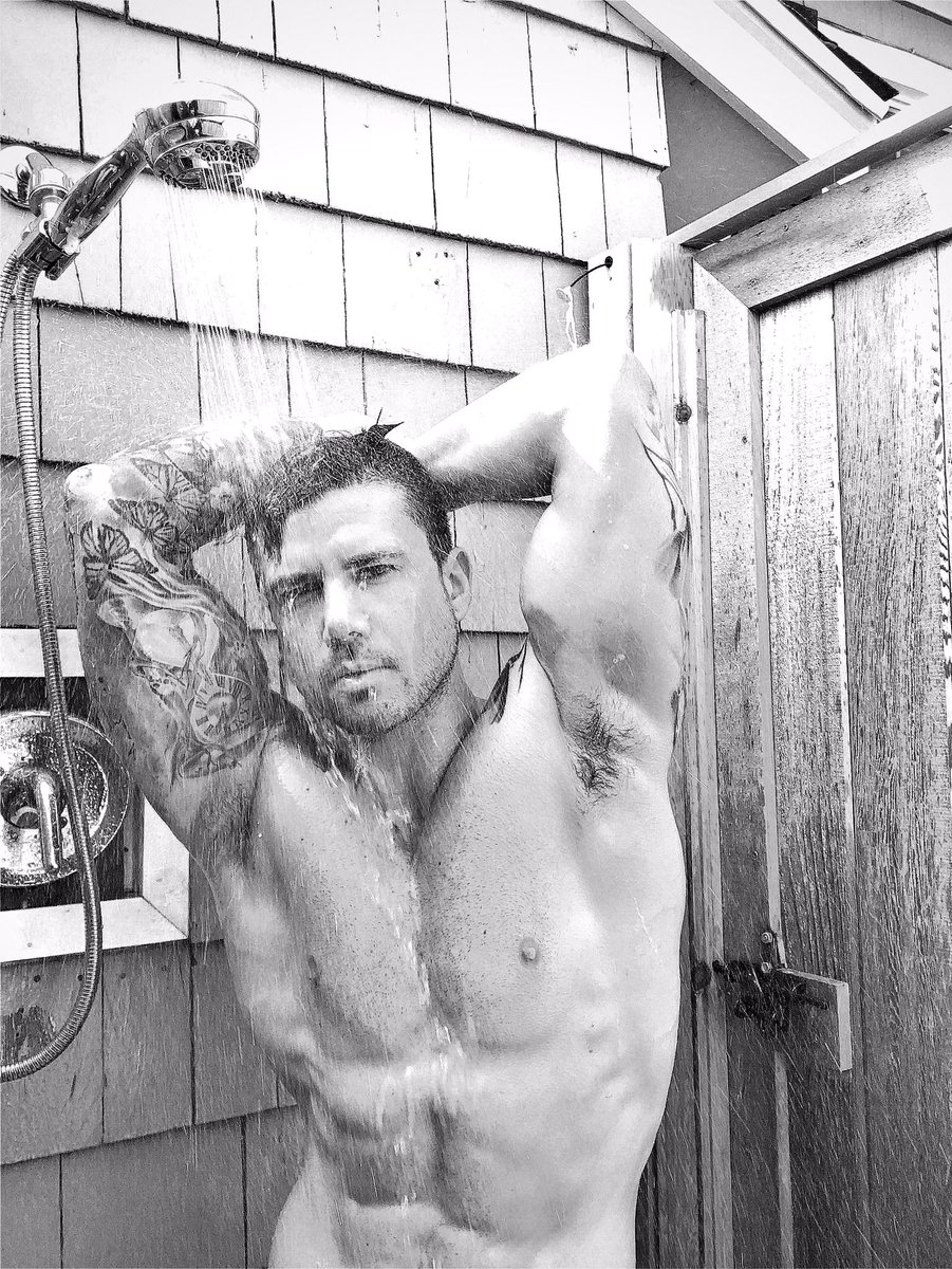 Joe Putignano tweet media