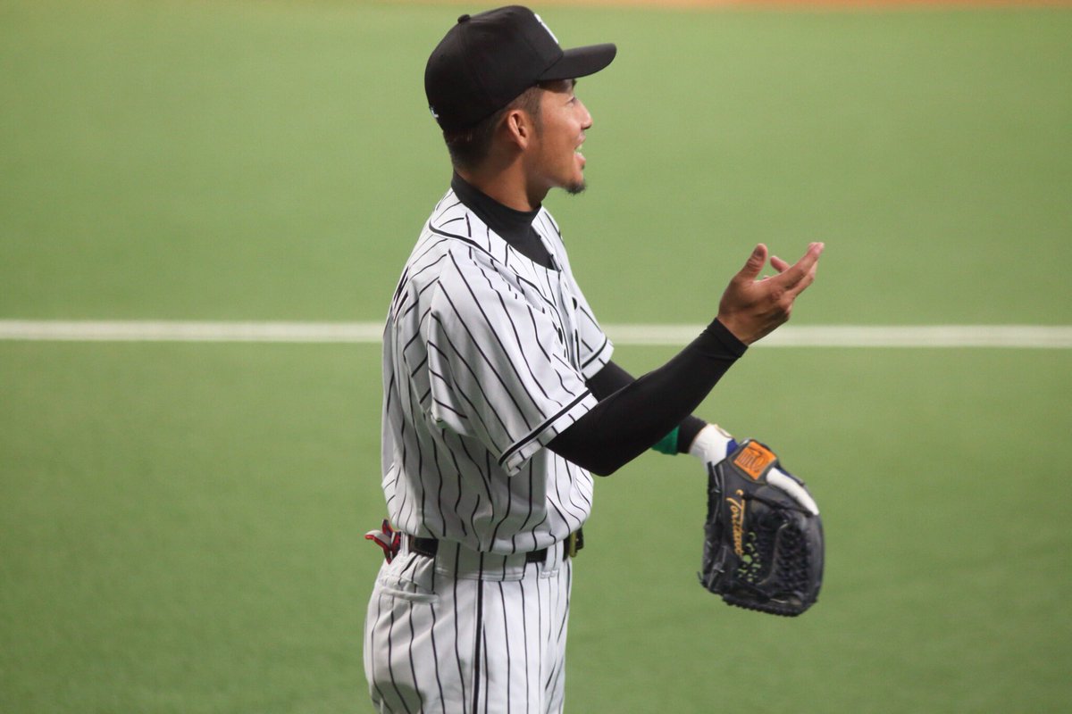 ট ইট র Tomo 鳥谷さんと新井さんのキャッチボール 2人ともすっごく楽しそうで胸熱でした最高 マイナビオールスターゲーム17 ナゴド 鳥谷敬 新井貴浩 新井さん タイガース カープ ট ইট র Tomo 鳥谷さんと新井さんのキャッチボール 2人ともすっごく楽しそうで胸熱でした最高 マイナビオールスターゲーム17 ナゴド 鳥谷敬 新井貴浩 新井さん タイガース カープ