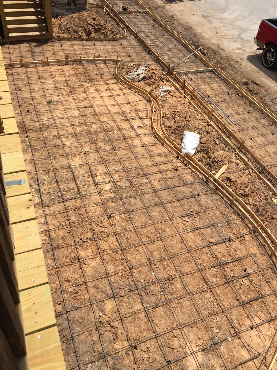FireAntBrewing's tweet photo. #MIDWEEKBUZZ 🔥🐜🍺 getting ready for the patio and greenery out front #fireantbrewpub #fireantbrewingco #fireantbrewpub #houstonbrewpub https://t.co/6L0YmhMr58