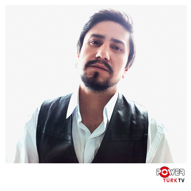 PowerturkFM's tweet photo. PowerTürk'te bu hafta HAFTANIN RÖPORTAJI: @irfanozata  Röportaj metni için https://t.co/JOv3ddTACg https://t.co/J2DNjDhRGP