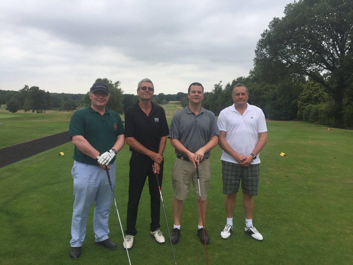 FCSLaserMail's tweet image. @FCSLaserMail Golf Day.... second group on the tee.....