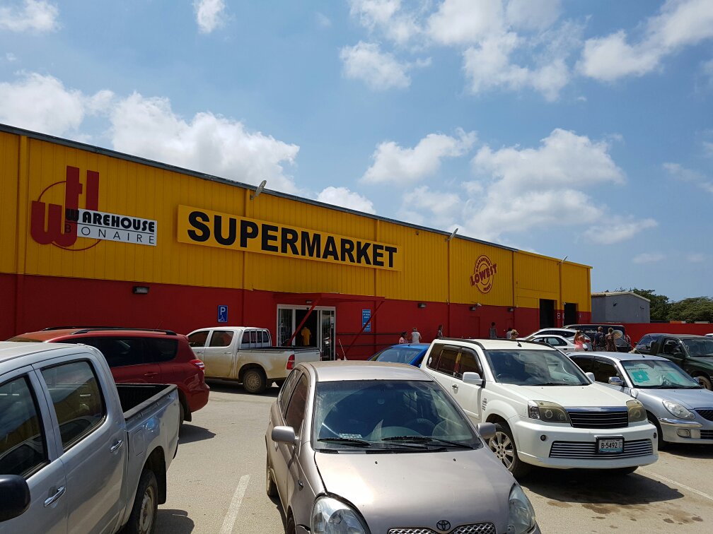 Wij zoeken SUPERMARKTMANAGERS voor de Caribbean, vandentweelgroep.nl/vacatures