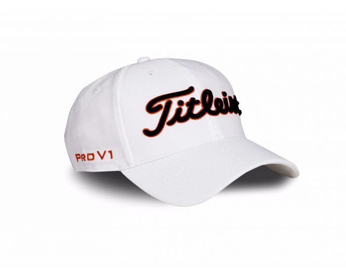 GolfFormby's tweet photo. *OPEN CHAMPIONSHIP GIVEAWAY* Like, RT &amp; Follow for a chance to win a Titleist Cap &amp; 3 Pro V1 Balls (RRP £24.99) #OpenChampionship #golf https://t.co/v7nstYfTpT