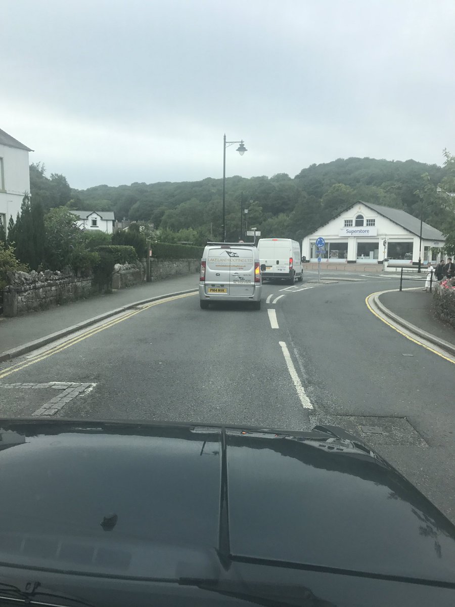 TheCartmelPub's tweet photo. If this guys roofing is as good has his driving  I wouldn't bother.            # tailgater https://t.co/ivIHXRFxnW