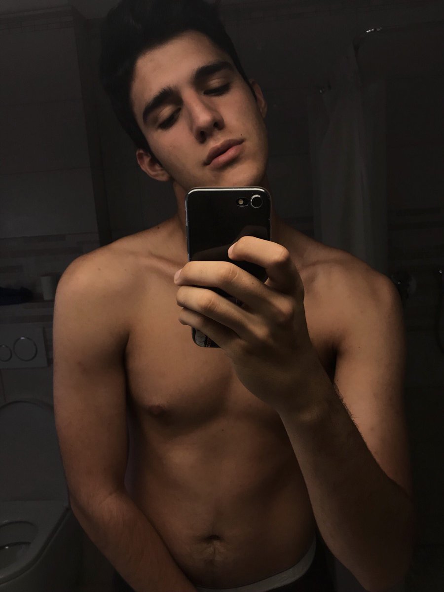 getjinxedbby's tweet photo. don’t be a bummer, babe https://t.co/5sEa0ShzbS