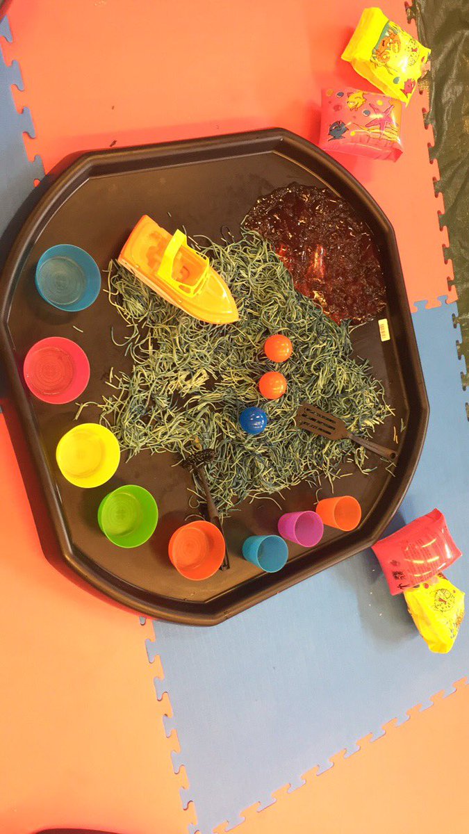 messaroundEY's tweet photo. Had so much fun this morning with #KIDS 😊 #crazysoap #supportspecialneeds #CityOfCulture #messaround https://t.co/jt7iq0ZdwD