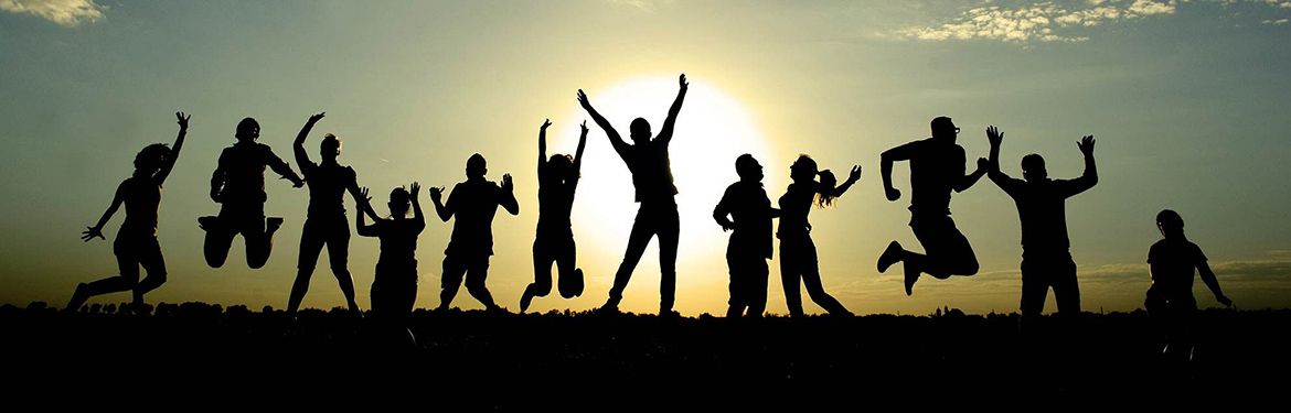 #TeamBuilding Trying new things with your staff can generate good vibes among employees, which in turn benefits the business itself.