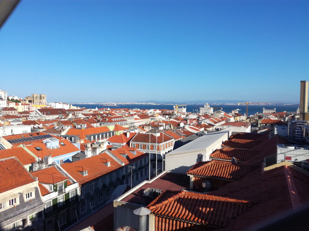 RobJsp's tweet photo. Lisbon, Portugal #travel #Portugal #Lisbon #city https://t.co/07JpqRGjqg