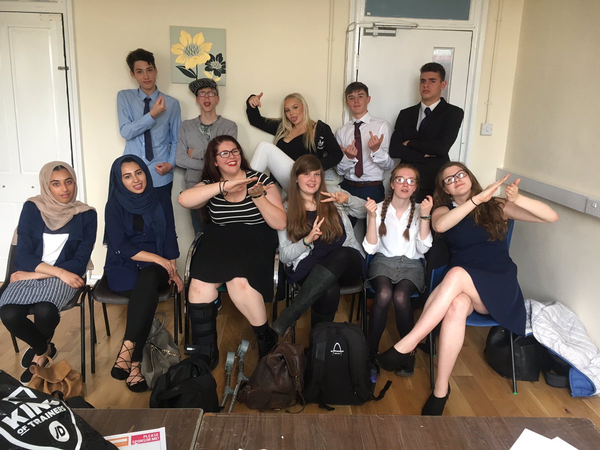 NCSteamjackman3's tweet photo. Success for team Jackman!!!Having received the maximum amount of £30 from the dragons we are very excited for how our project will turn out! https://t.co/uIXJjT5ebO