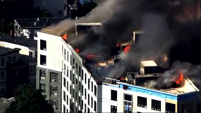 BuildingExpert_'s tweet image. Fire Ravages and Destroys Brand New Building in Boston. Read here:
dadoddridge.com/uncategorized/…